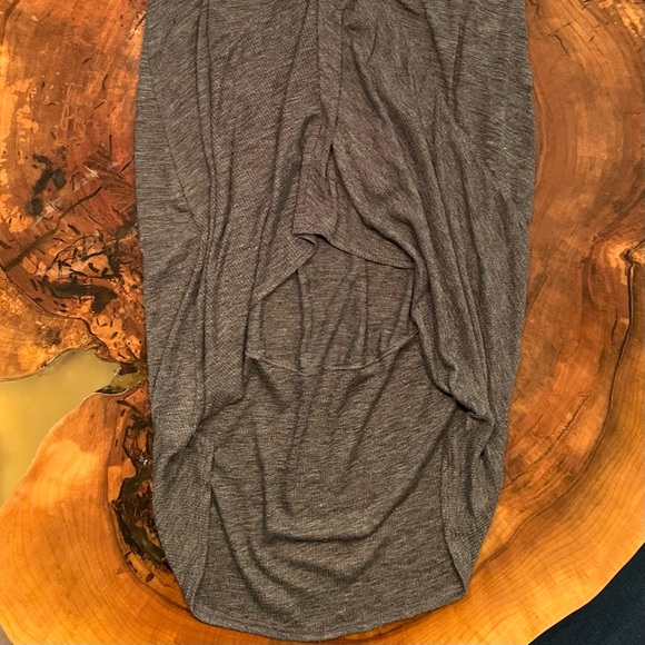 Express One Eleven Grey Size M Long Tank Top - Picture 4 of 8